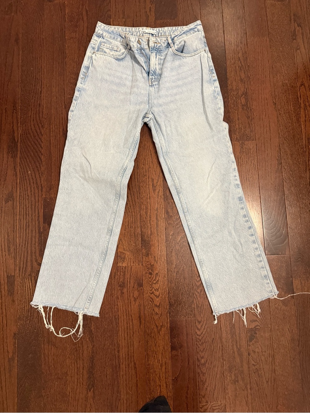 Zara Light Wash Womens Jeans - Casual Straight Leg